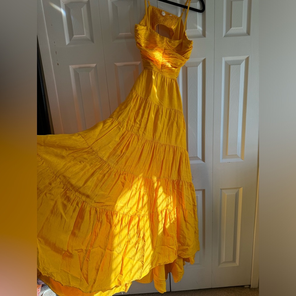Like New Let Me Be Dress (Size M)